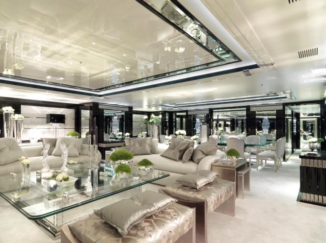 Elegant and luxurious saloon