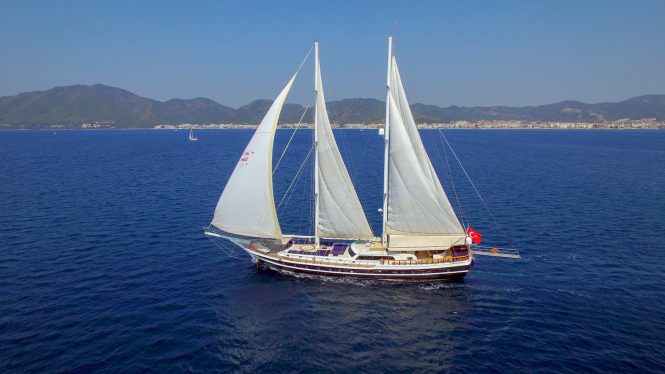 Life’s little pleasures come together aboard Turkish charter gulet Perla Del Mar II