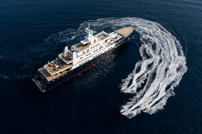 72m Motor yacht BLEU DE NIMES offering discounted weekly charters in the Indian Ocean