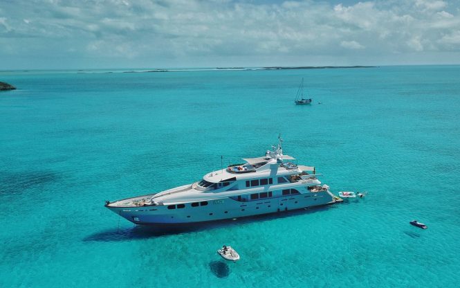 44m motor yacht M3 available at a special rate in the Bahamas