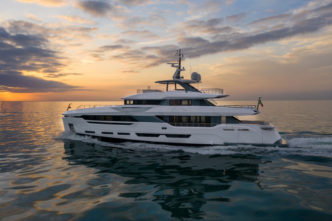Run Away yacht