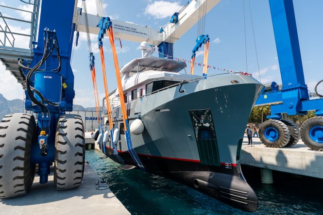 Bering 77 yacht VERONIKA being launched © Photographer Renat Buts