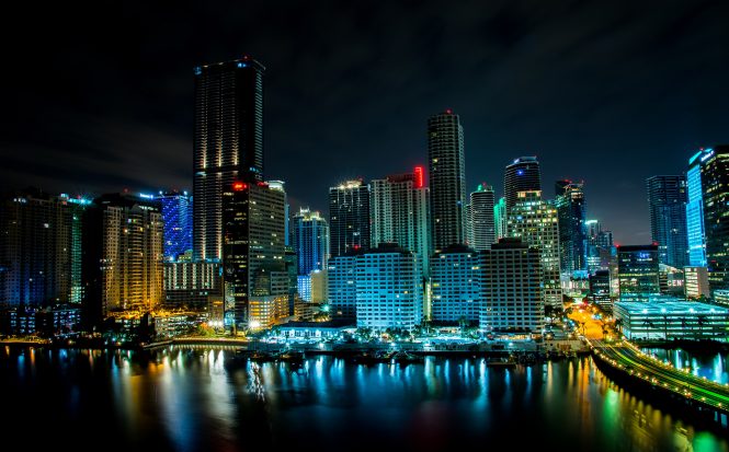 Formula 1 announces 2022 Miami Grand Prix – a great excuse for yacht charter vacations!