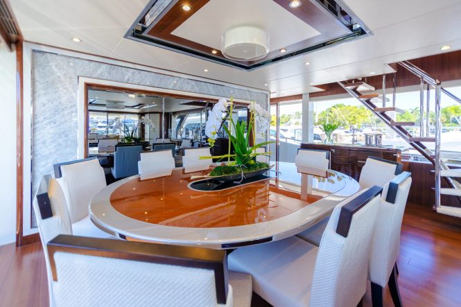 dining table