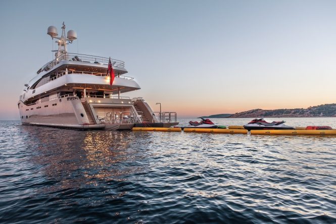 Last minute special aboard beautiful 60m charter yacht LIGHT HOLIC in Turkey