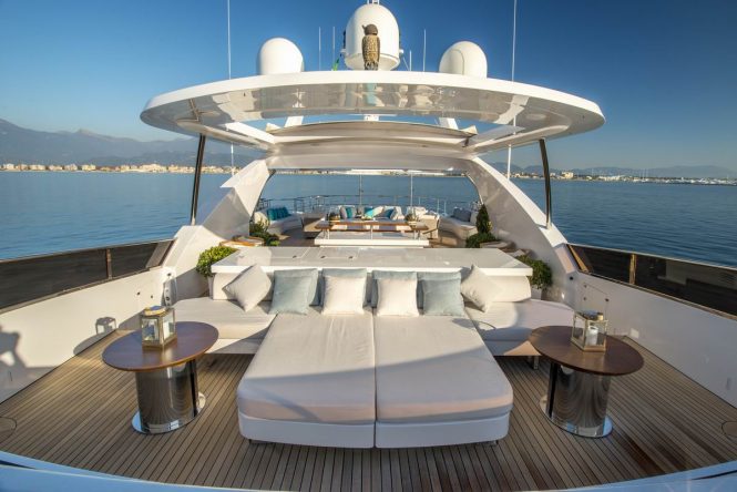Lovely sundeck for sunbathing and relaxation
