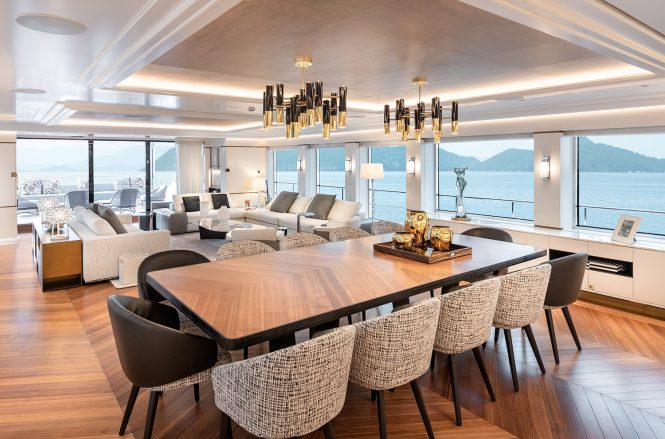 saloon dining area © Credits Kerem Sanliman