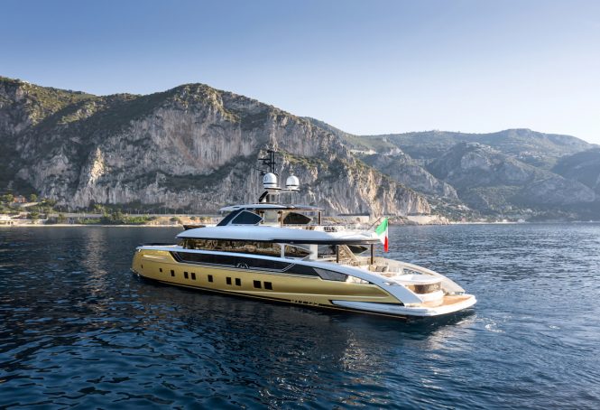Yacht Review: Glittering glamorous gold – Up-close on-board luxury yacht Stefania from Dynamiq