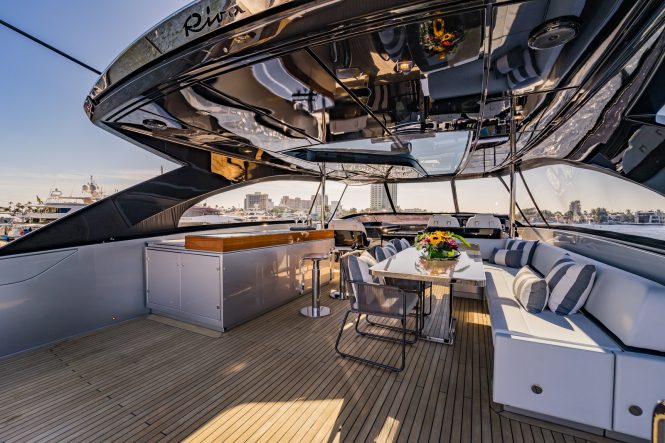 Sundeck