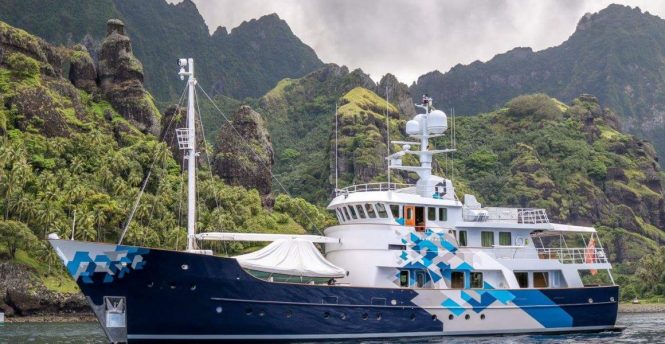 Superyacht DARDANELLA
