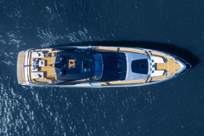 Speedy and stylish luxury yacht HANNA ready for Florida & Bahamas charters