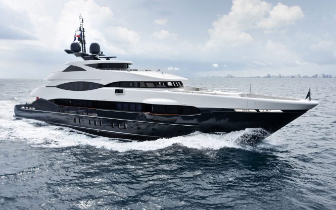 Heesen superyacht Lady JJ ready for Caribbean & Bahamas luxury yacht charters