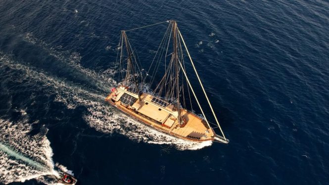 cruising - aerial