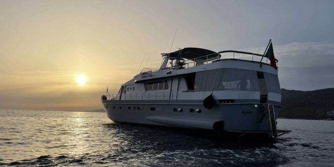 Charter classic luxury motor yacht SEA SEVEN in the Mediterranean charter grounds