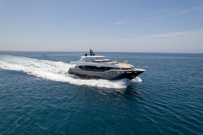 Brand-new Maiora 30 ‘Walkaround’ charter yacht EDEN delivered and available in the Med
