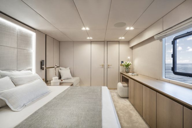 master cabin