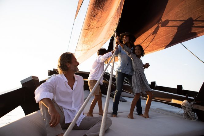 Exterior bowsprit