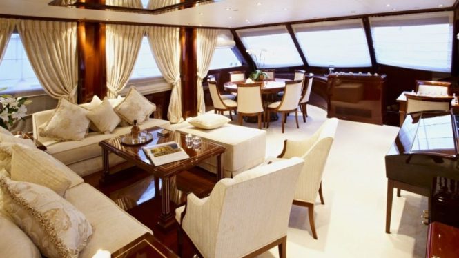 Elegant saloon