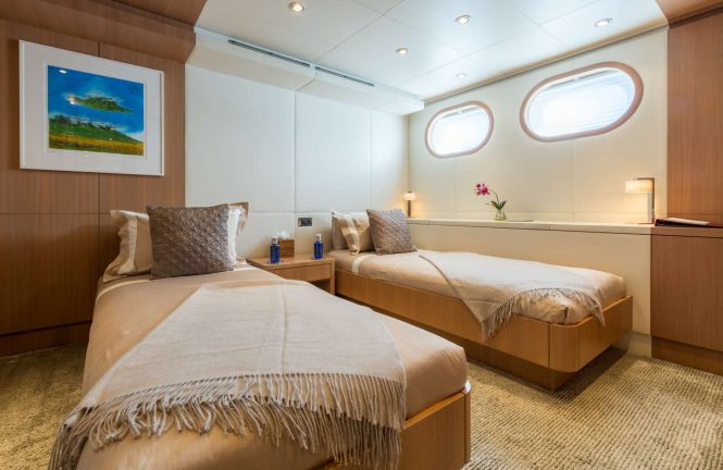 Twin cabin