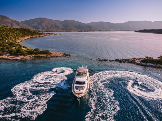 Cruise the beautiful blue Greece with luxury charter yacht OXYGEN 8
