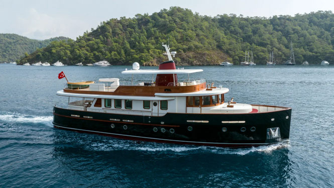 24m neo-classical pocket superyacht MAGNOLIA ONE delivered