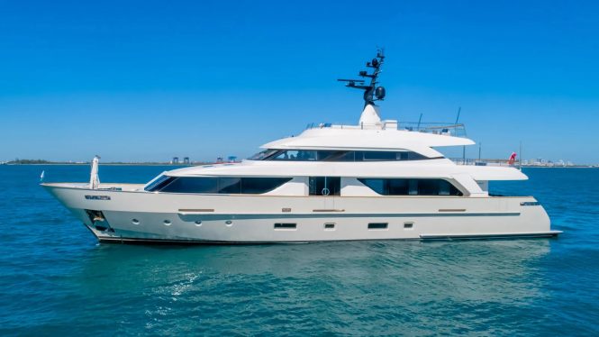 34m motor yacht PHOENIX now available for charter throughout the Caribbean