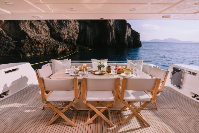 Aft deck dining on board D&D