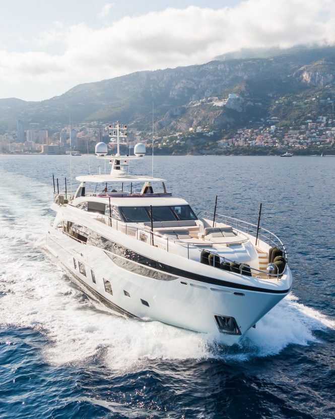 35m Princess motor yacht MINOR FAMILY AFFAIR offering special rate in France and Italy