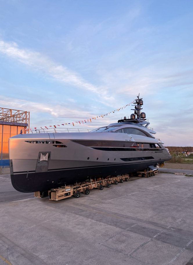 Rossinavi superyacht NO STRESS