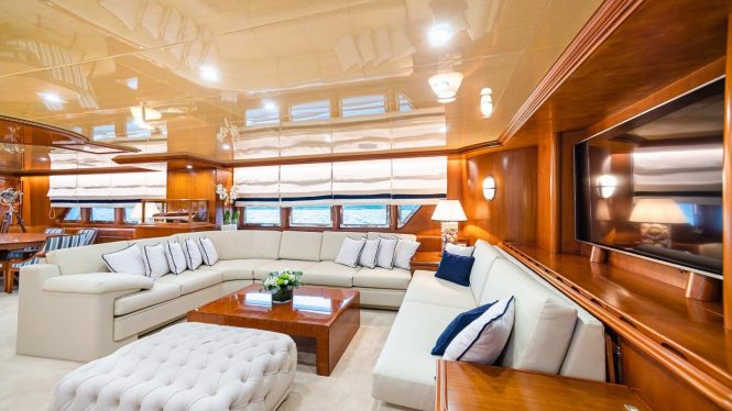 main saloon