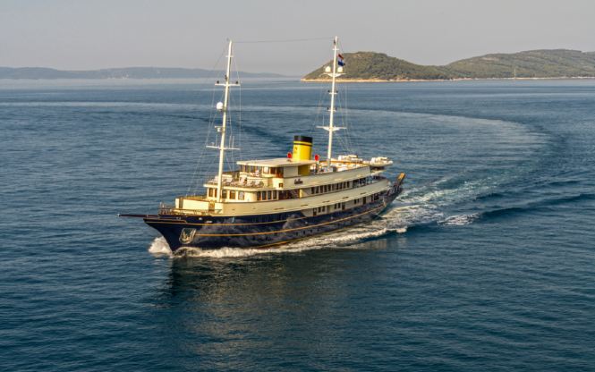 51m mini cruiser motor yacht CASABLANCA offers charters for larger groups in Croatia