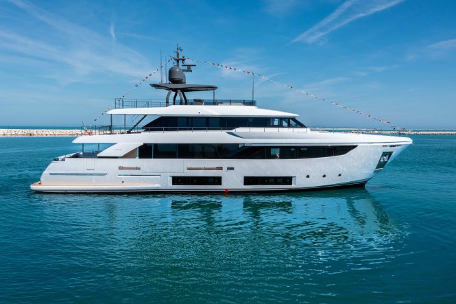 Launched this week: 33m motor yacht FAMILIA – a Customer Line Navetta 33 from Ferretti in Italy