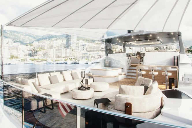Westport 125 sun deck (sistership to motor yacht SEAS THE DAY)