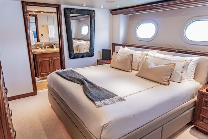 Double cabin on board RULE NO 1