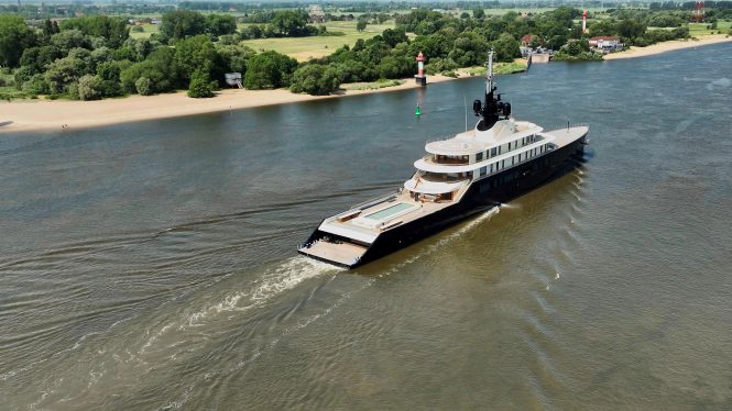 118m superyacht CELERIUS completes second sea trials