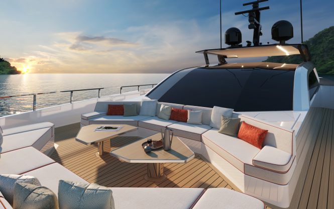 Foredeck lounge