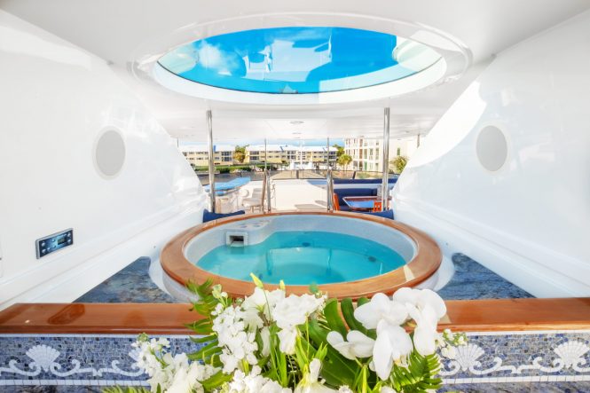 Jacuzzi