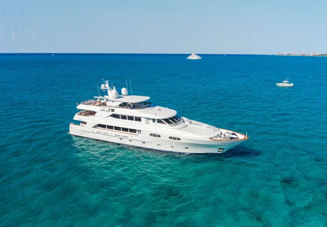 SPECIAL OFFER: 42m motor yacht MISS STEPHANIE available at a special rate on weekly bookings in the Bahamas