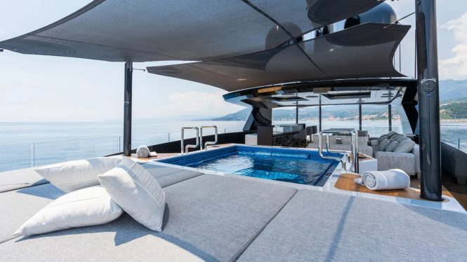 Sun deck pool