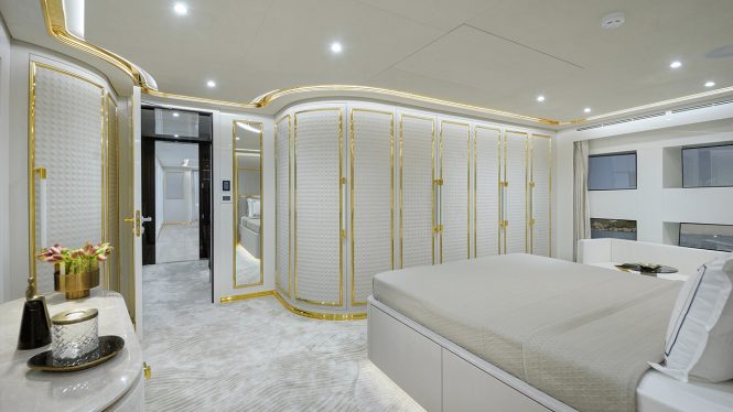 Master suite