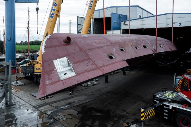The hull of luxury yacht YN205 from Moonen Yachts’ Martinique 122 range has been turned