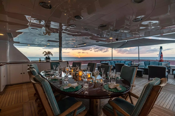 al fresco dining area