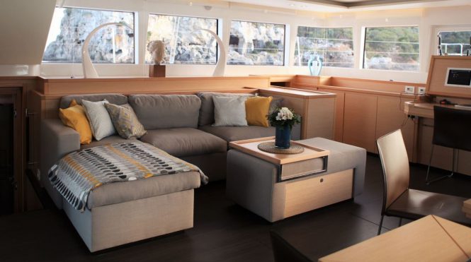 Main salon lounge