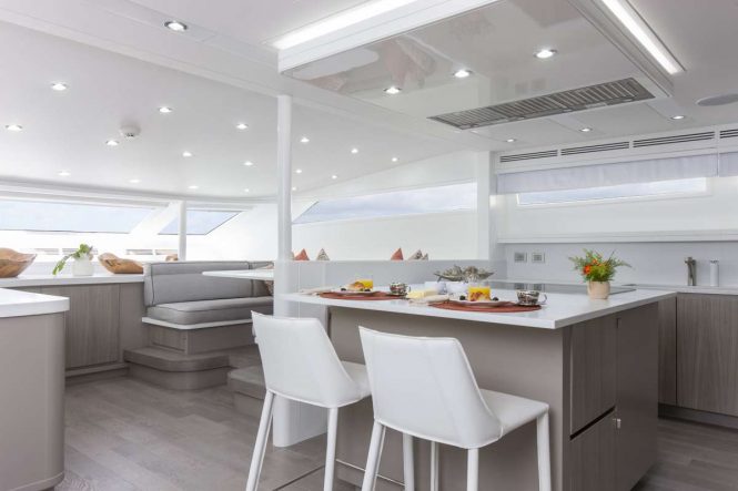 Dine in galley