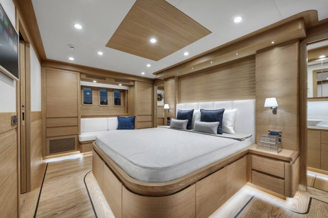 Master stateroom © Pozitif Studio