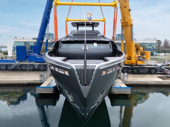 35m Pershing GTX116 superyacht BYEEE is launched