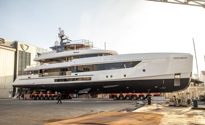 Luxury yacht GO