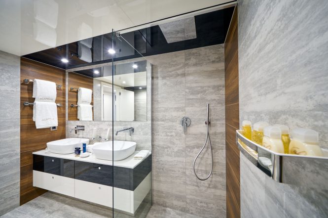 Ensuite bathroom