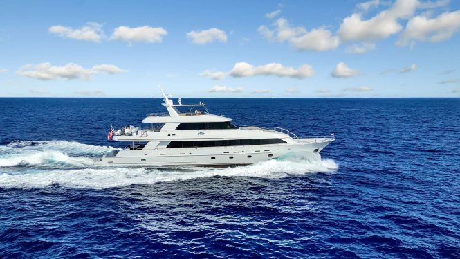 Florida charter yacht REAL SUMMERTIME offering 10% discount