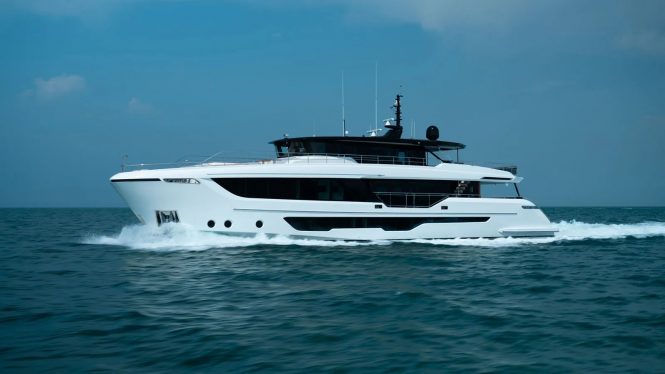 Motor yacht MAJESTY III